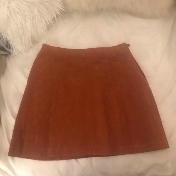 Suede skirt - Picture 2 of 7